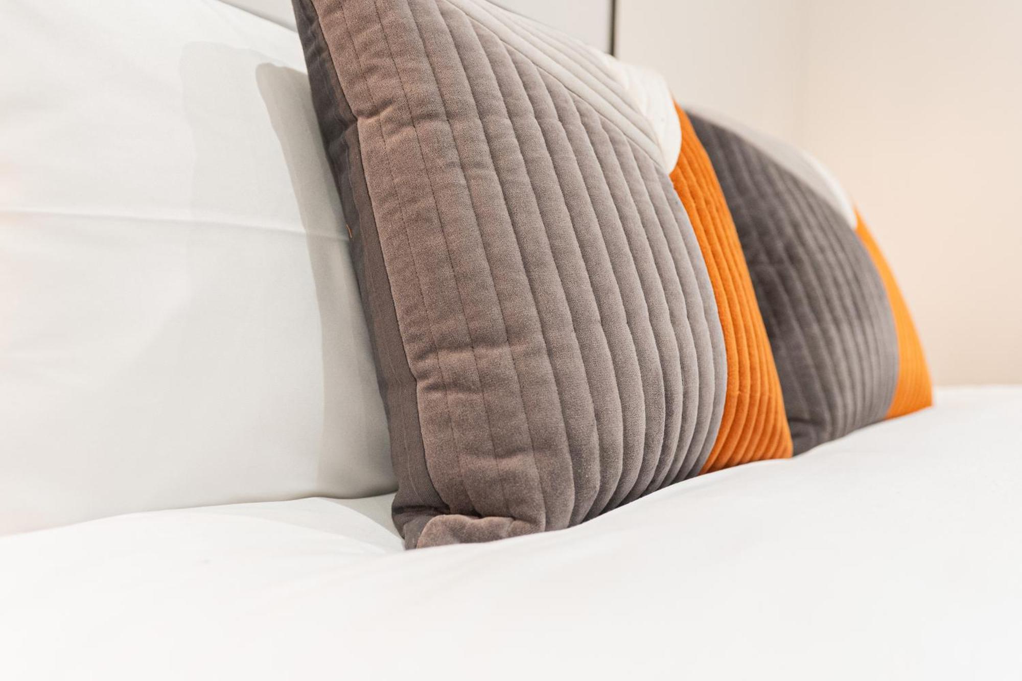 One And Two Bedroom Apartments Near Holloway Train Station By Belvilla London Exterior foto