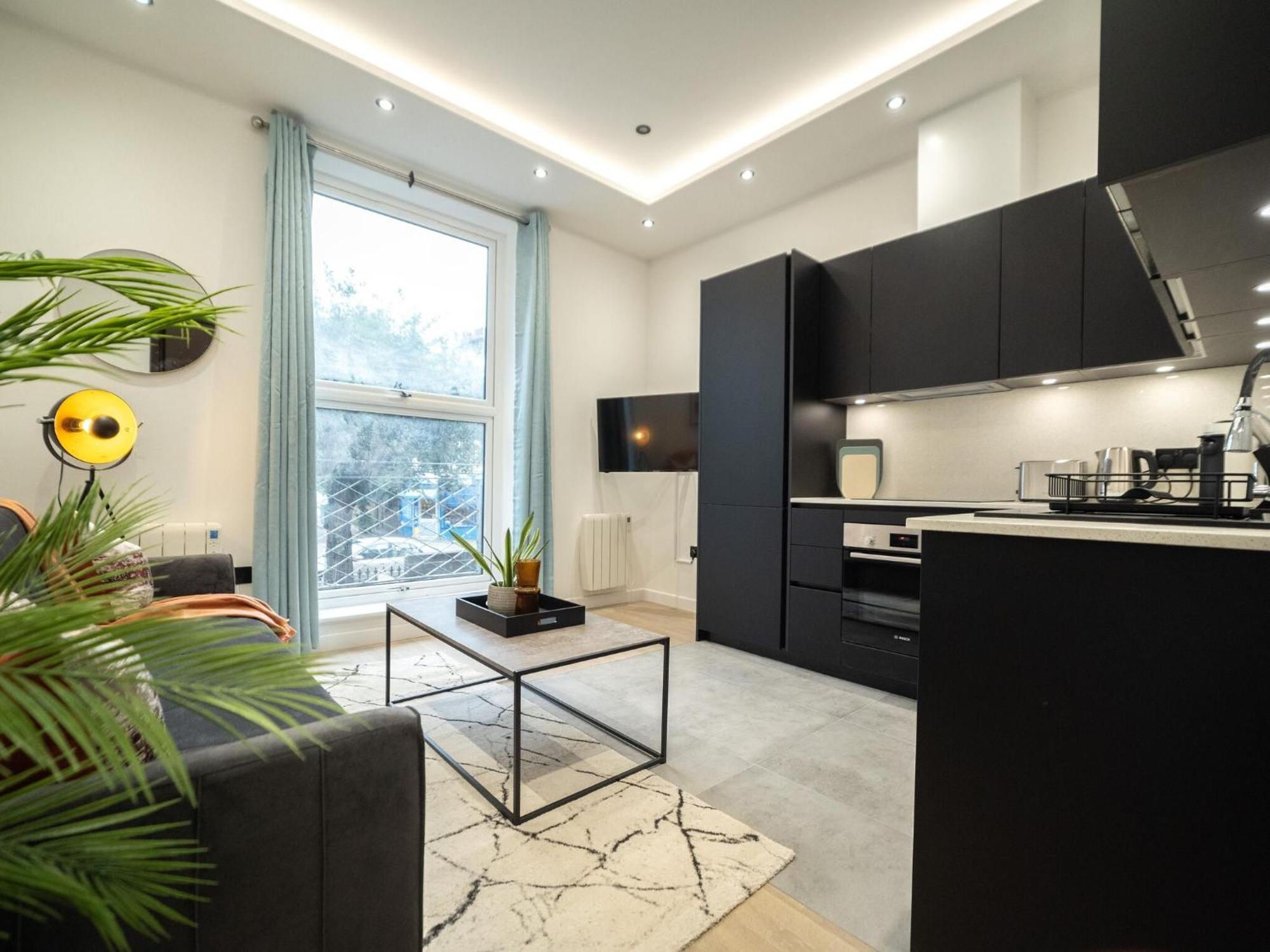 One And Two Bedroom Apartments Near Holloway Train Station By Belvilla London Exterior foto